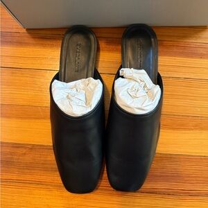 Everlane The Day Mules

Black Leather Mules